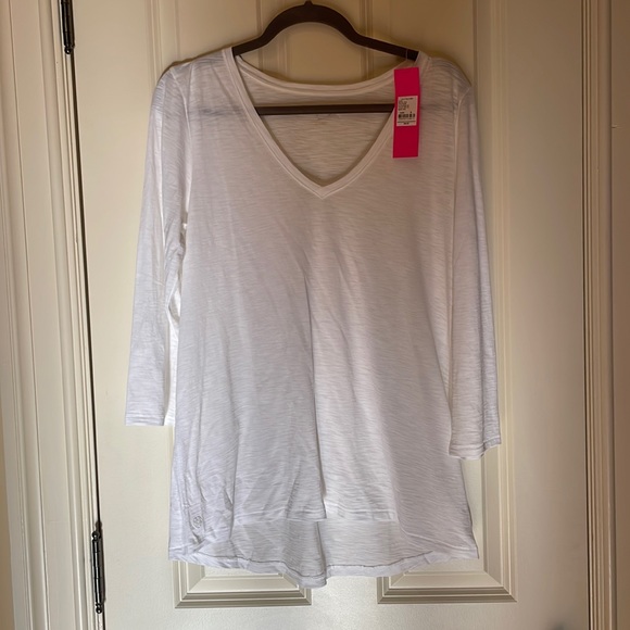 Lilly Pulitzer Tops - Lilly Pulitzer Etta 3/4 Sleeve V Neck Top White Size M